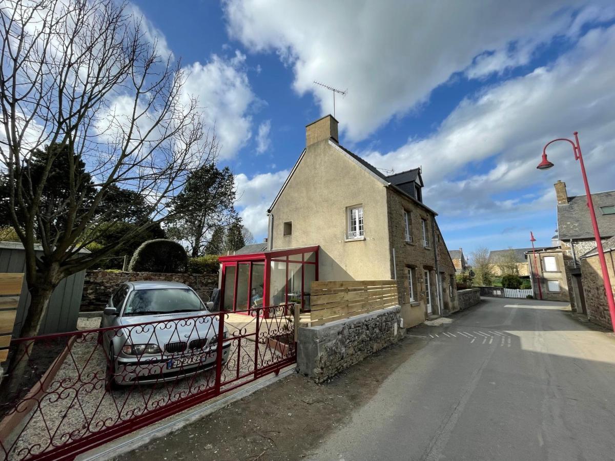 Le Marlo Villa Poilley  Exterior photo